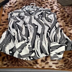 Zara Black and White Patterned Blouse